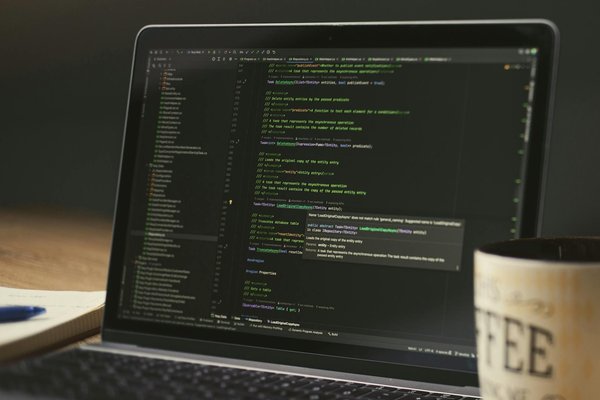 What are the latest trends in the UK business landscape?